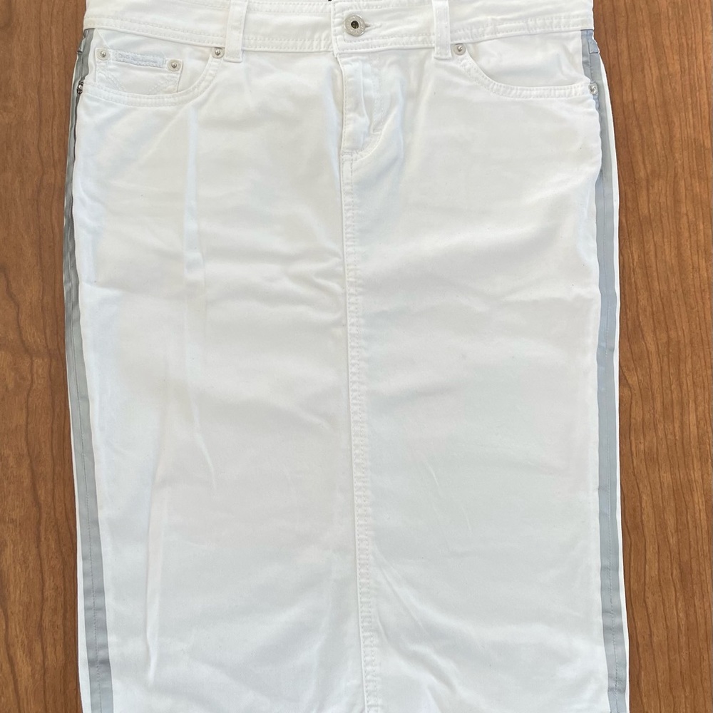 DOLCE & GABANA Pencil skirt